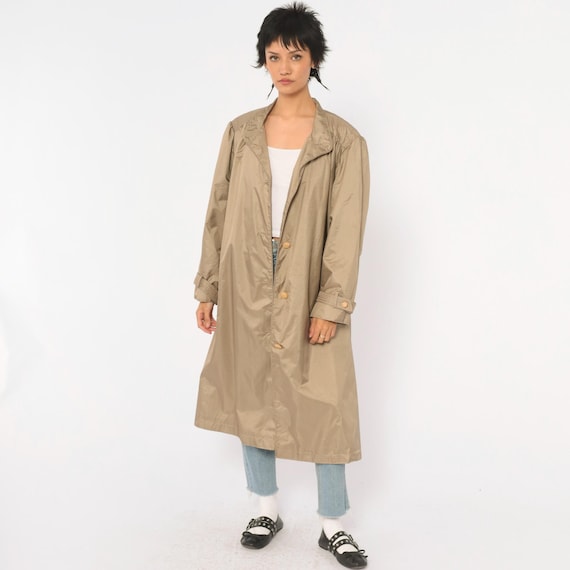 80s Tan Trench Coat Button Front Duster Jacket Puff Shoulder Quilted Yoke Belted Cuffs Khaki Beige Long Loose Vintage Womens Extra Large XL