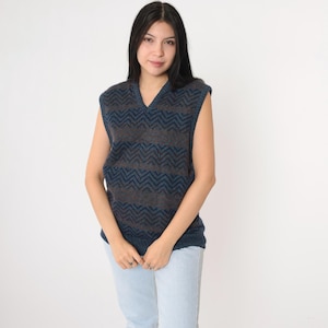 Vintage Zig Zag Sweater Vest Top Blue Wool Blend Knit Vest Striped Sleeveless Vest 80s V Neck Nerd Sweater 1980s Medium