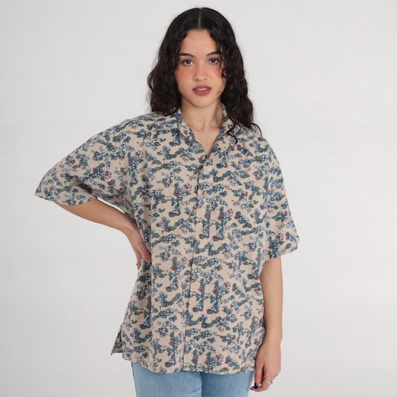 Blue Floral Shirt 90s Beige Collared Button Up Shirt Retro Preppy Flower Print Shirt Short Sleeve Top Collar Vintage 1990s Men's Large