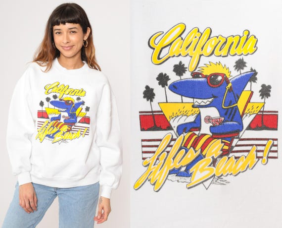 Vintage 80s California Shark Sweatshirt Life’s a Beach Graphic White Cartoon Crewneck Pullover Surfer Cocktail Jerzees Extra Large xl