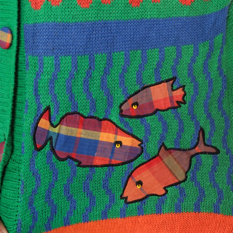 Fishing Cardigan 90s Green Knit Button up Sweater Top Plaid Flower Heart Sun Fish Print Short Sleeve Cotton Ramie Vintage 1990s Medium M image 5