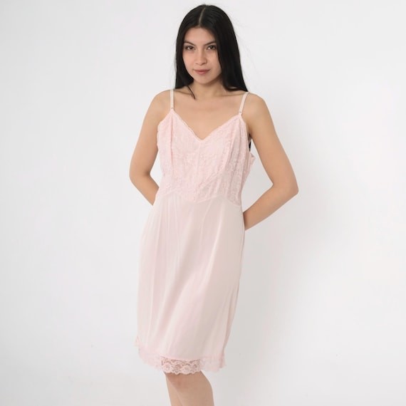 Vintage Pink Lace Slip Dress 70s Mini Lingerie Nightgown V Neck Spaghetti Straps Feminine Cottagecore 1970s High Waist Romantic Medium 38