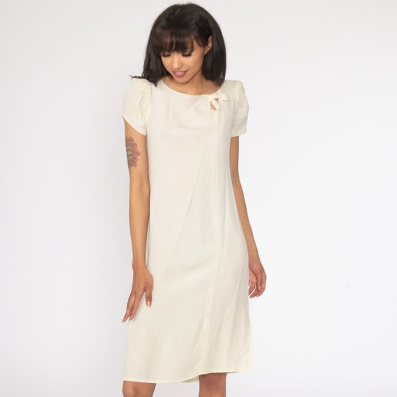 70s Mini Dress Shift PUFF Sleeve Dress Cutout Bow Dress CreamBoho Dress Bohemian Vintage 1970s Twiggy Short Sleeve Extra Small xs s