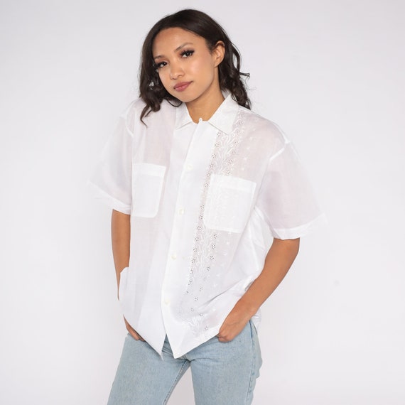 1880 Club Boys White Textured Shirt With Pink Buttons main image 0