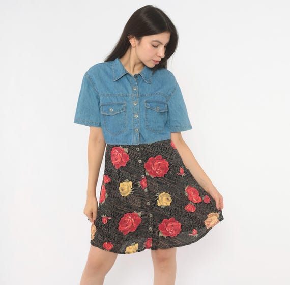 90s Denim Floral Dress Rose Print Button Front Short Sleeve Collared Shirt Mini A Line Red Black Blue Chambray Two Tone Vintage Medium M