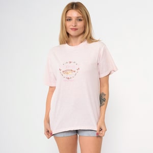 Vintage Sydney Australia T-Shirt Pink Embroidered Sydney Harbor Shirt 90s Opera House Floral Graphic Travel Tshirt T Shirt 1990s Medium