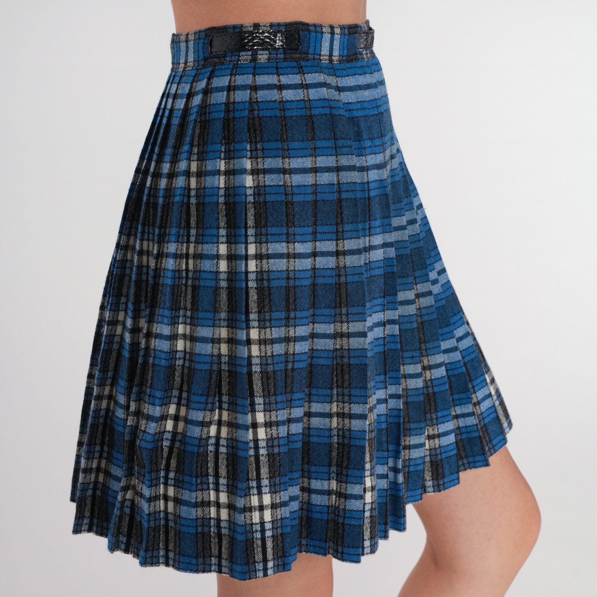 Blue plaid skirt clearance 7 little words