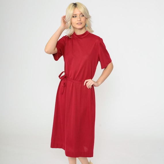 70s Shift Dress Dark Red Mock Neck Midi Dress Plain Twiggy Vintage Retro Belted Short Sleeve 1970s Casual Day Dress Medium