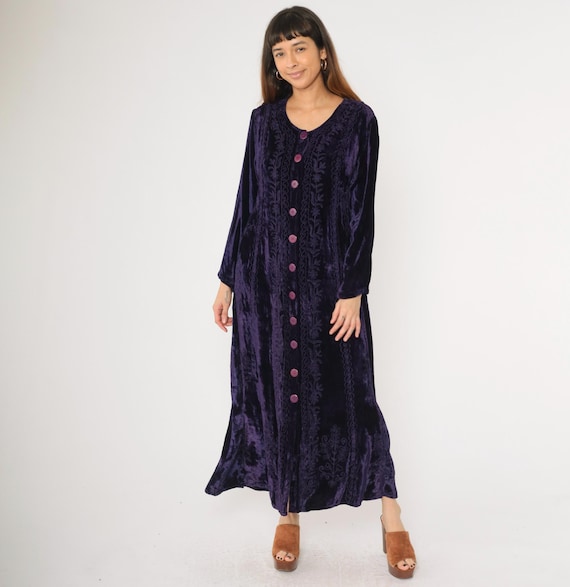 Vintage 00s Purple Velvet Dress Floral Embroidered Button Up Long Sleeve Boho Hippie Scoop Neck Indian 2000s Small Medium xs Free Size
