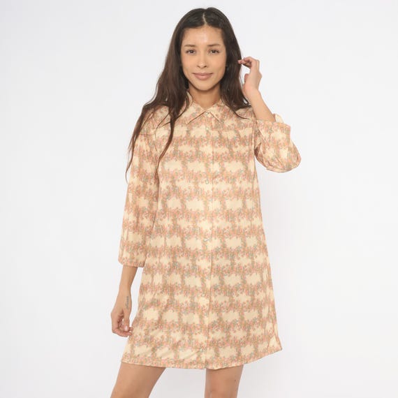 70s House Dress Floral Cream Tan Button Front Snap Closure Long Sleeve Prairie Cottagecore Loungewear Garden Home Pajama Vintage Medium M