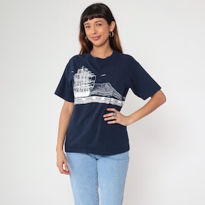 Vintage 80s Hawaii T-Shirt Sailboat 1980s Navy Blue Graphic Travel Shirt Retro Tee Kauai Maui Lanai Oahu Sailor Tee Destination Medium M