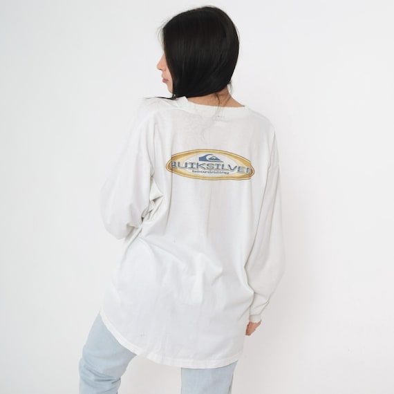 Vintage Quiksilver T Shirt Boardriding Surfer Shirt 90s Long Sleeve Distressed Retro Tshirt Surf Graphic Print White 1990s Extra Large xl