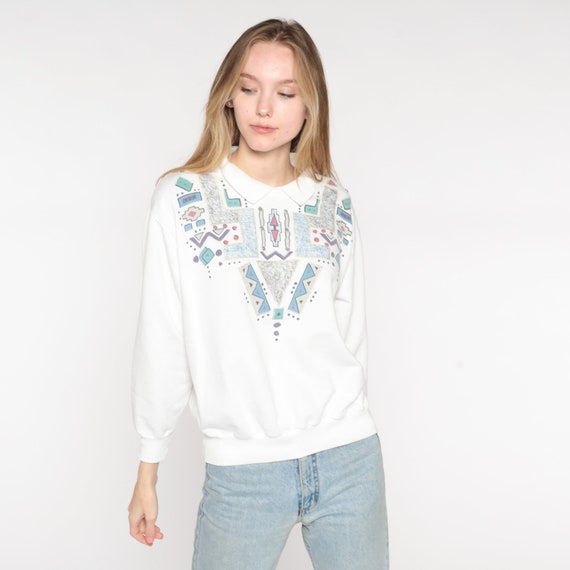 80s Southwest Sweatshirt White GEOMETRIC PRINT Sweatshirt Slouchy Graphic Shirt Southwestern 90s Statement Jumper Vintage Collared Medium