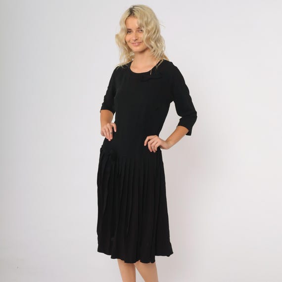 50s Black Pleated Midi Dress Drop Waist Bow Detail Round Neck Sleeve Rayon Acetate Blend Cocktail Evening Party Wear Retro Classic Medium M