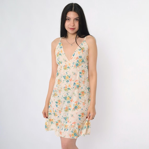 Vintage Floral Slip Dress 70s Cream Spaghetti Strap Lingerie Nightgown Mini Ruffle Hem Full Slip V Neck Empire Waist 1970s Extra Small xs