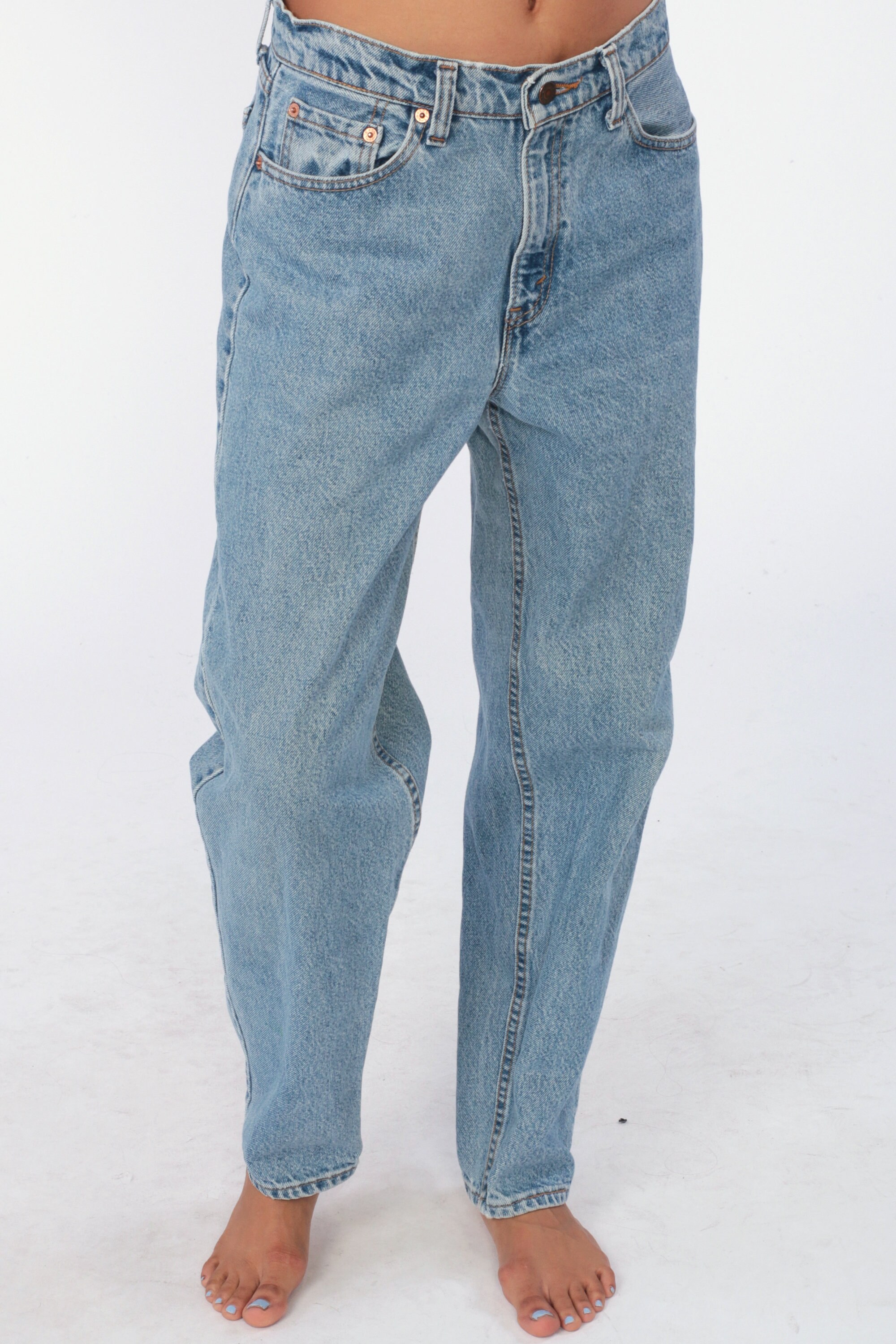 levis high waisted mom jean