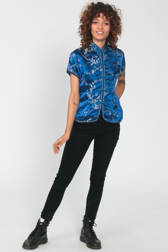 Chinese Shirt Asian Blouse 90s Cheongsam Shirt Blue Top Frog Closure Button Up Satin Mandarin Collar Short Sleeve Vintage Small
