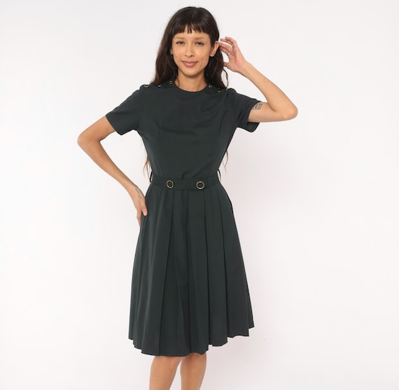 60s Charcoal Pleated Dress Gold Grommet Detail Short Sleeve Cotton Fitted Bodice A Line Skirt Dark Grey Office Secretary Vintage Small S