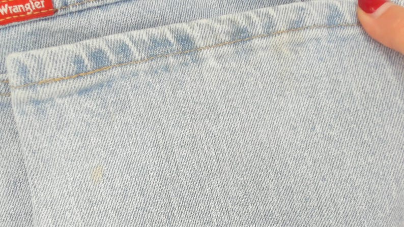 Wrangler Straight Leg Jeans 2000s Light Wash Denim Blue Relaxed Fit Cotton Dad Style Mid Rise Faded Casual Everyday Pants Trousers 34 x 29 image 12