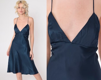 Robe vintage Victoria's Secret des années 90, chemise de nuit dos nu bleu marine, robe croisée, lingerie mi-longue, bretelles fines des années 1990, petite