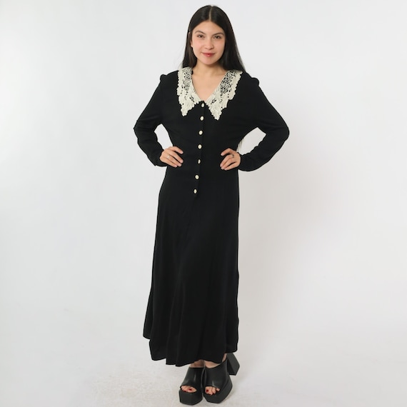 Vintage Black Lace Collar Dress 80s 90s Maxi Dress Long Sleeve Button Up A-line 1980s V Neck Gothic Witchy Dress Medium M