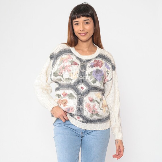 White Floral Sweater 80s Knit Pullover Sweater Boho Flower Print Jumper Hippie Grandma Bohemiam Spring Cotton Ramie Vintage 1980s Small S