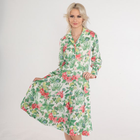 Tropical Floral Dress 70s Button Up Midi Dress Leaf Flower Print Shirtwaist Long Sleeve Botanical White Green Pink Vintage 1970s Medium M