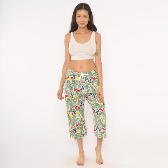 Vegetable Produce Culottes 90s Wide Leg Pants White Green Garden Cotton Drawstring Tie Front Tomato Corn Eggplant Capri Trousers Medium M