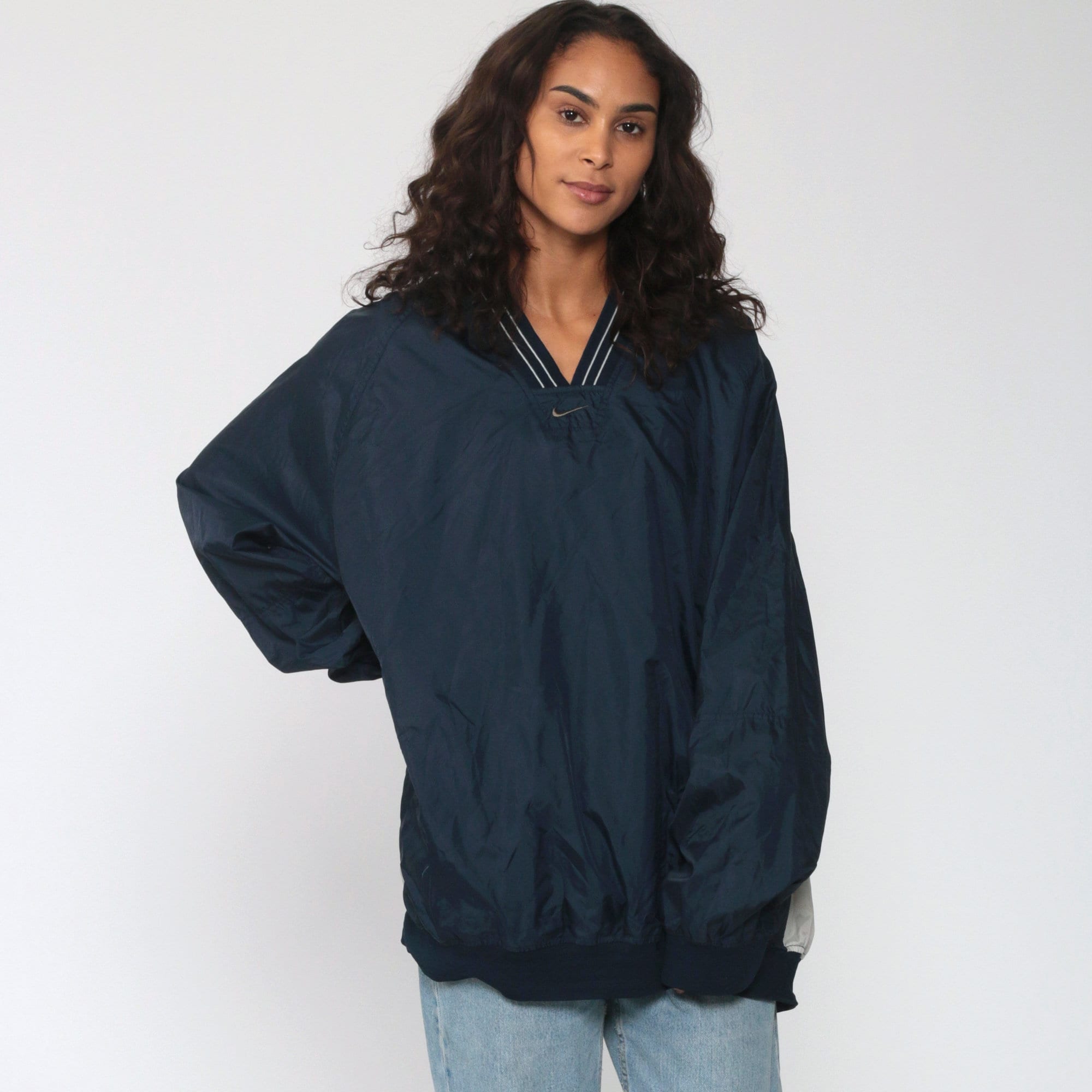 nike v neck windbreaker