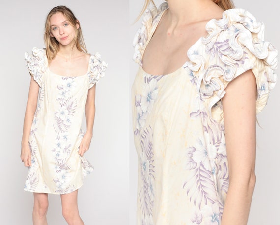 80s Floral Dress Ruffled Hawaiian Dress White White Print Mini Dress 1980s Tropical Short Sleeve Vintage Shift Patterned Dress Medium
