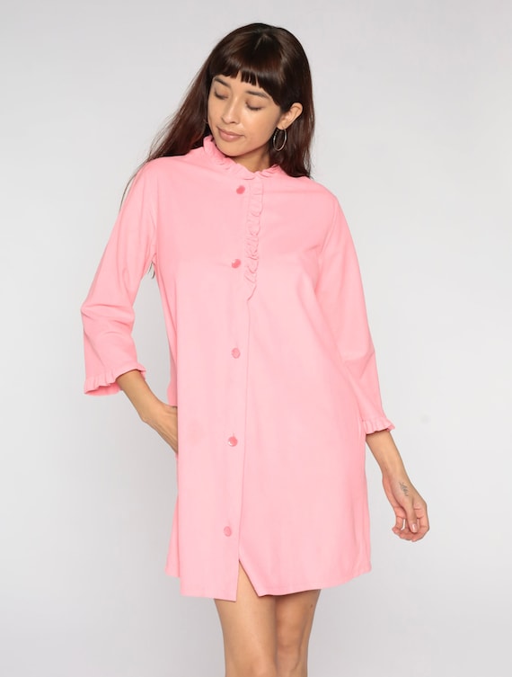 70s Lounge Dress Mini Pink Fleece Pajama Dress Long Sleeve Loungewear Boho Hippie Ruffle 60s Nightie 1970s Button Up Vintage Medium Large