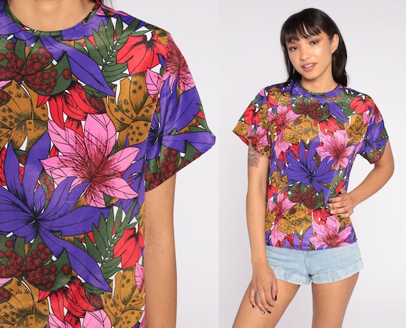 80s Floral Shirt Purple Tropical Shirt Summer Top Print Graphic Blouse Short Sleeve T Shirt 1980s Vintage retro Small S
