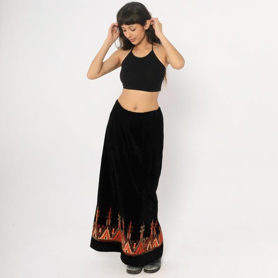 70s Black Velvet Skirt Embroidered Hem Bohemian Orange Gold Brown Rust Elastic Waist Vintage Folk Ethnic Hippie Southwestern Medium M
