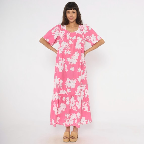 80s Pink Floral Maxi Dress White Tropical Puff Sleeve Sweetheart Neckline Tiered Cotton Hawaiian Summer Prairie Rose Garden Party Medium M