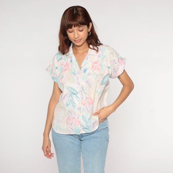 Pastel Floral Shirt 1990s Tapestry Vintage Short Sleeve Button Up Cotton Cottagecore Boho Romantic Fairy Spring Dreamy Soft Medium
