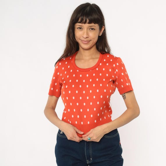 70s Polka Dot Sweater Top Orange Coral Red Short Sleeve Cropped Ribbed Knit Fitted White Mod Style Pin Up Vintage Stretchy Zip Back Medium M