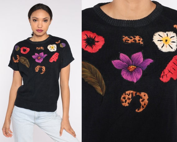 Floral Sweater Top 80s Black Knit Shirt Short Sleeve Sweater Embroidered Flower Leopard Print Retro Hipster Blouse Vintage 1990s Medium M