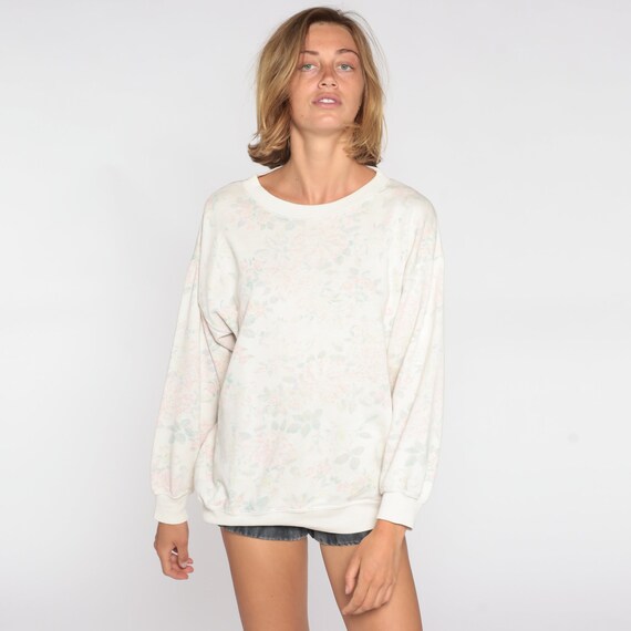 Vintage 90s Floral Sweatshirt Muted Pastel Flower Print Sweater Crewneck Jumper 1990s Faded Graphic Boho Hippie Pullover Kawaii Retro Small