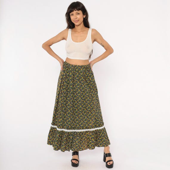 70s Ditsy Floral Maxi Skirt Black Yellow Prairie Cotton Ruffle Hem Eyelet Lace Trim  Calico Peasant Dark Cottagecore Festival Extra Small XS