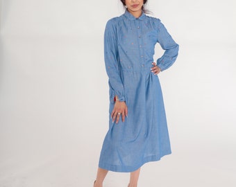 Blue Chambray Dress 70s Midi Dress Polka Dot Shirtwaist Peter Pan Collar Button Up High Waisted Retro Long Sleeve Vintage 1970s Medium Large