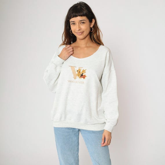 90s Vancouver Sweatshirt Embroidered Maple Leaf British Columbia Canada Pullover Sweater 1990s Slouchy Vintage Grey Pocket Extra Large xl