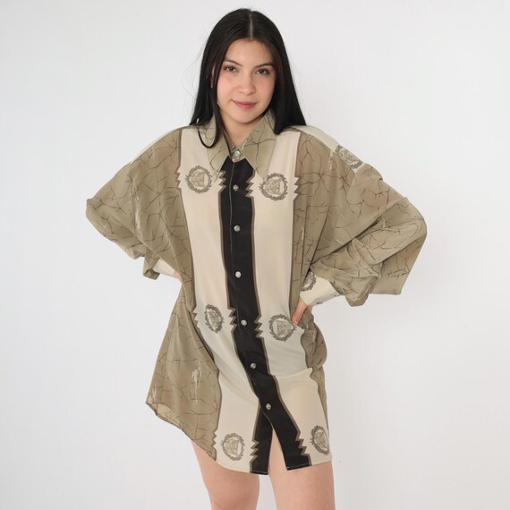 Vintage 90s Cougar Emblem Shirt Tan Crackle Print Long Sleeve Western Style Y2K Animal Print Wreath Button-Up 1990s Men's Extra Large xl