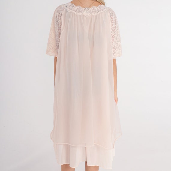 70s Lingerie Robe Baby Pink Lace Long Jacket Nightgow… Gem