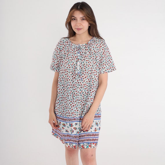 Floral Lounge Dress 80s Pearl Snap Button up Nightgown Pajama Dress Mini Nightie Mini Nightie Flower Print Sleep White Vintage 1980s Small S
