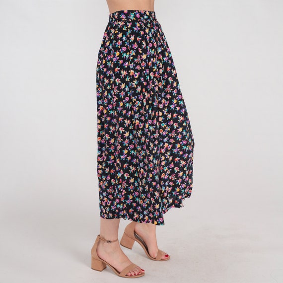 Black Floral Skirt 90s Midi Skirt High Waisted Colorful Flower Rose Print Long Pleated Summer Skirt Retro Hippie Boho Vintage 1990s Small S