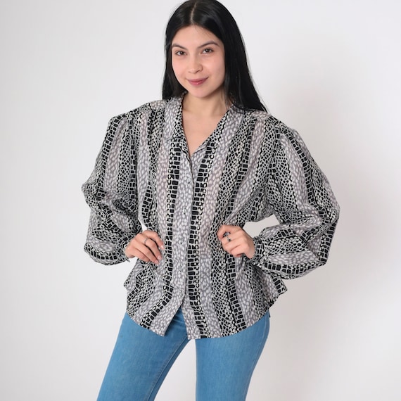 Geometric Striped Blouse 70s Disco Shirt Grey Black Abstract Snakeskin Print Button up Shirt Balloon Sleeve Collared Vintage 1970s Large L