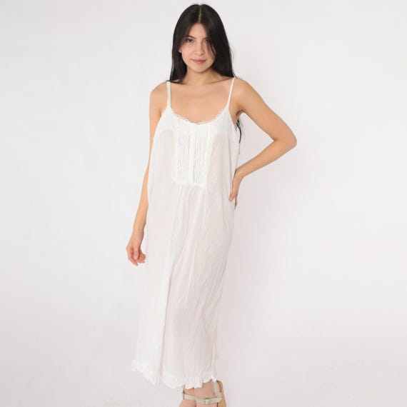 Vintage White Cotton Nightgown 90s Laura Ashley Eyelet Lace Pintuck Nightie Ruffle Hem 1990s Sleepwear Romantic Pajamas Cottagecore Large xl