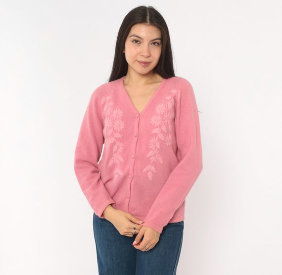 80s Rose Lambswool Cardigan Floral Embroidered V Neck Button Front Sweater Pink Flower Blush Feminine Prairie Cottagecore Vintage Medium M