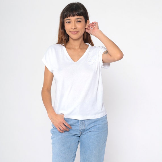 80s Embroidered Floral Shirt White Scalloped Top Cap Sleeve Tshirt V Neck Graphic Print T Shirt Vintage Retro Single Stitch Tee 1980s Large