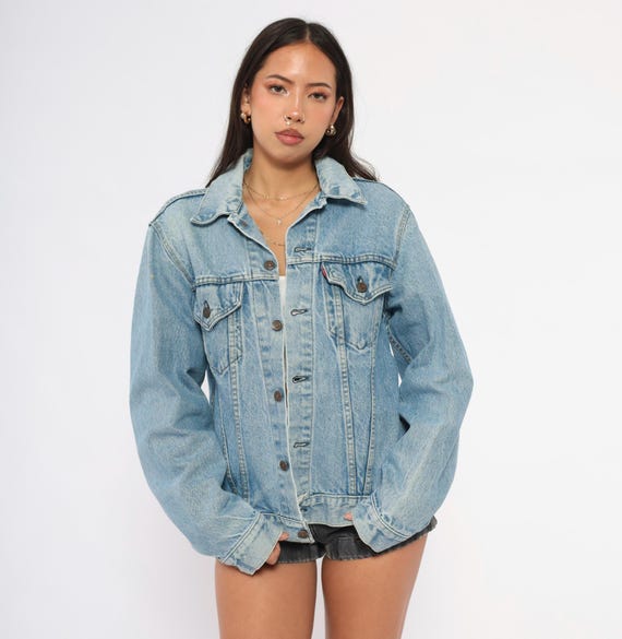 Distressed 70s Levis Denim Jacket Light Blue Wash Trucker Jean Coat Cotton Vintage Western Workwear Unisex Casual Layering Womens Medium M